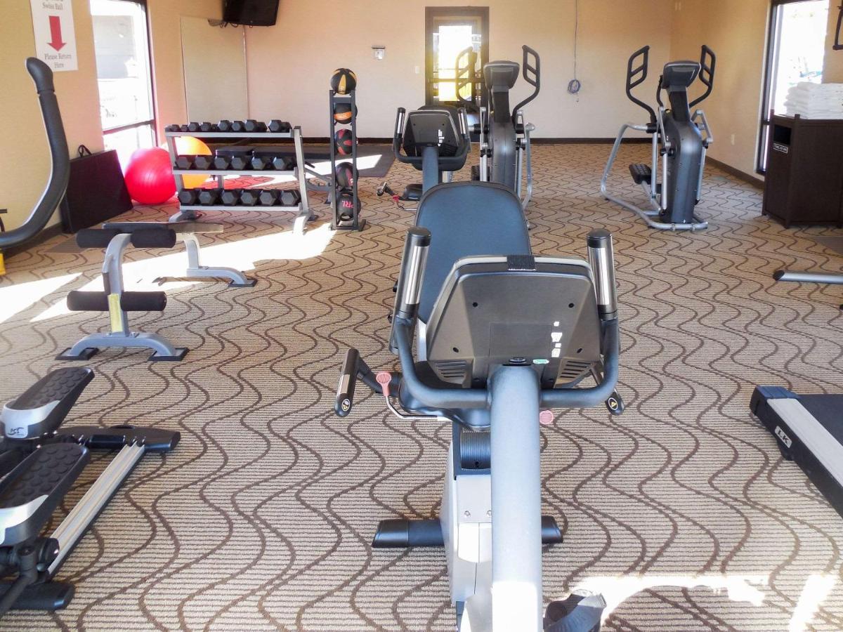 Giles Hotel Inn And Suites Pulaski Екстер'єр фото