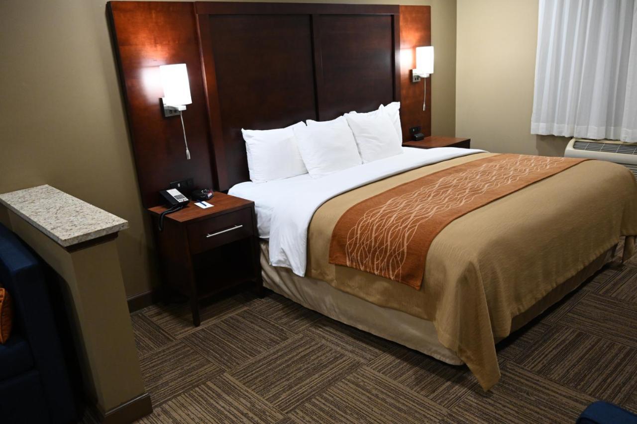 Giles Hotel Inn And Suites Pulaski Екстер'єр фото